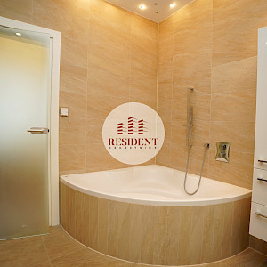 NAJAM - BLATO Luksuzna obiteljska kuća, parking, sauna, BEZ PROVIZIJE