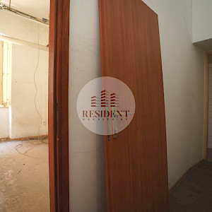 PULA Center, commercial and residential building for renovation NKP 575 m2, top location