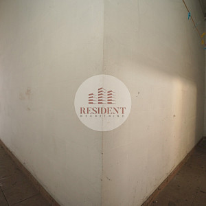 PULA Center, commercial and residential building for renovation NKP 575 m2, top location