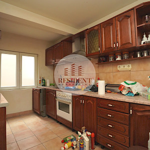 RENT - ZAGREB Center, spacious 4-room apartment 127 m2 FOR WORKERS, 4th floor, top location