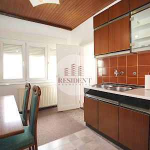 GAJEVO Spacious 3-room apartment 103 m2 + garage, 1st floor, quiet environment, terrace, balcony, parking