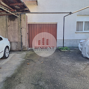 GAJEVO Spacious 3-room apartment 103 m2 + garage, 1st floor, quiet environment, terrace, balcony, parking