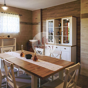 NUŠTAR Luksuzna vila 558 m2, mirno okruženje, bazen