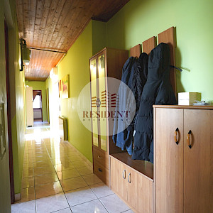 ŠALATA Ugodan 4soban stan 76 m2, 2. kat, top lokacija, vrt, BEZ PROVIZIJE