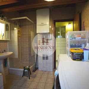 ŠALATA Ugodan 4soban stan 76 m2, 2. kat, top lokacija, vrt, BEZ PROVIZIJE