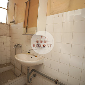 ZAGREB Center - Spacious 4-bedroom apartment 120 m2 + parking, 1st floor, top location, balcony, storage room, NO COMMISSION