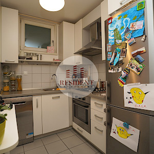 RUDEŠ Ugodan 2soban stan 55 m2, 7. kat, top lokacija, loggia, parking, BEZ PROVIZIJE