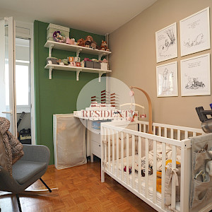 ŠPANSKO Ugodan 2soban stan 48 m2, 3. kat, loggia, spremište, BEZ PROVIZIJE