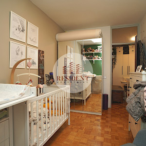 ŠPANSKO Ugodan 2soban stan 48 m2, 3. kat, loggia, spremište, BEZ PROVIZIJE