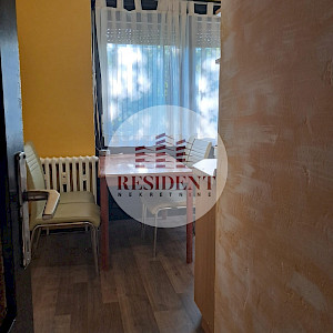 TRNSKO Ugodan 2soban stan 47 m2, 3. kat, mirno okruženje