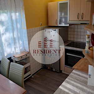 TRNSKO Ugodan 2soban stan 47 m2, 3. kat, mirno okruženje