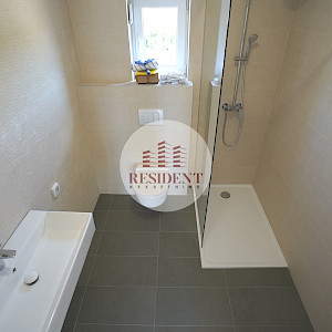 MASLENICA Ekskluzivan 3soban apartman 76m2 + terasa 35m2 + parking, novogradnja, BEZ PROVIZIJE