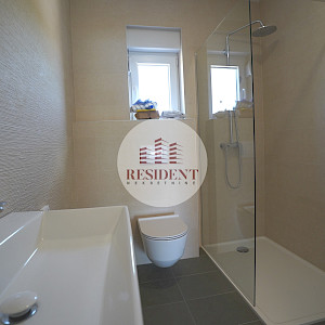 MASLENICA Ekskluzivan 3soban apartman 76m2 + terasa 35m2 + parking, novogradnja, BEZ PROVIZIJE