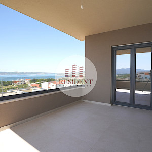MASLENICA Ekskluzivan 3soban apartman 75 m2 + parking, pogled na more, novogradnja, BEZ PROVIZIJE