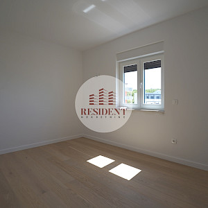 MASLENICA Ekskluzivan 3soban apartman 75 m2 + parking, pogled na more, novogradnja, BEZ PROVIZIJE