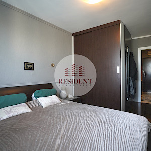 ŠPANSKO Moderan 4soban stan 90 m2, 5. kat, mirno okruženje, balkon, BEZ PROVIZIJE