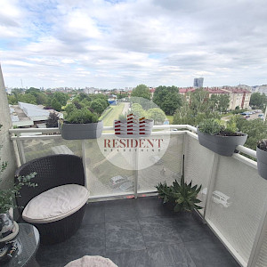 ŠPANSKO Moderan 4soban stan 90 m2, 5. kat, mirno okruženje, balkon, BEZ PROVIZIJE