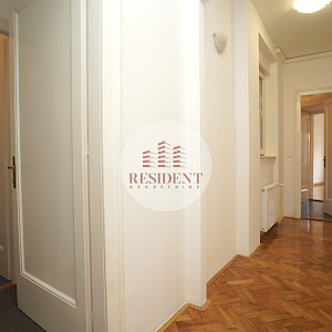 NAJAM - CENTAR Prostran 4soban stan 103 m2, 1. kat, top lokacija, BEZ PROVIZIJE