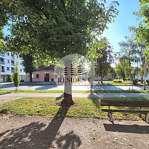 ZAPREŠIĆ Centar, ulični lokal od 30 m2, frekventna ulica