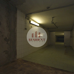 MALEŠNICA Business and warehouse space 83 m2, busy street, free parking, NO COMMISSION