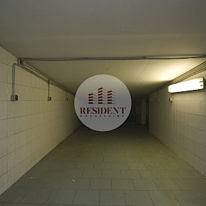 MALEŠNICA Business and warehouse space 83 m2, busy street, free parking, NO COMMISSION