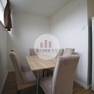 KNEŽIJA Prostran 2soban stan 56 m2, 2. kat, odlična lokacija, 2x balkona, spremište, BEZ PROVIZIJE