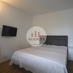 KNEŽIJA Prostran 2soban stan 56 m2, 2. kat, odlična lokacija, 2x balkona, spremište, BEZ PROVIZIJE