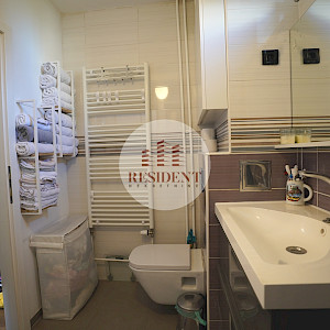 VRBANI Komforan 3soban stan 70 m2 + GARAŽA, 3. kat, top lokacija, lift, spremište