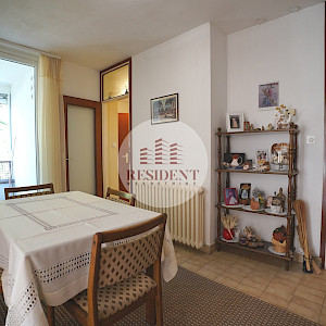 ZADAR Bili Brig, prostran 4soban stan 98 m2, 1. kat, top lokacija, loggia, spremište, BEZ PROVIZIJE