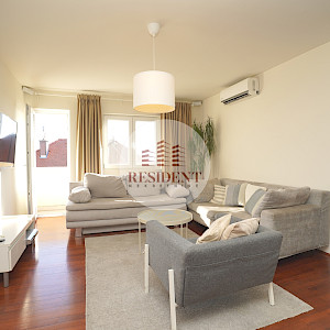 ČRNOMEREC - Vrhovec, Spacious 4-room apartment 68 m2, 3rd floor, top location, balcony, NO COMMISSION