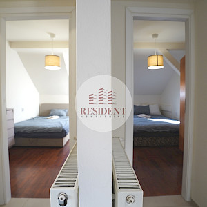 ČRNOMEREC - Vrhovec, Spacious 4-room apartment 68 m2, 3rd floor, top location, balcony, NO COMMISSION