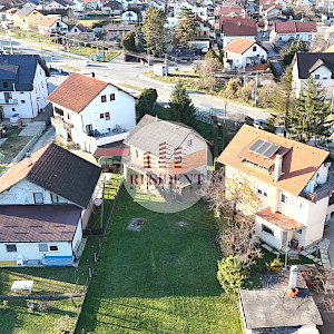 BESTOVJE Građevinsko zemljište od 1050 m2 + kuća 80 m2 + 450 m2 zelene površine