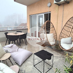 RAVNICE Cozy 2 bedroom apartment 46 m2 + parking, 3rd floor, top location, terrace