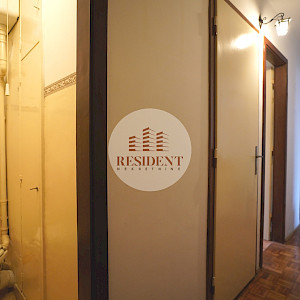 TRNSKO Ugodan 2soban stan 47 m2, 4. kat, mirno okruženje, BEZ PROVIZIJE