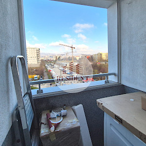 NAJAM - ŠPANSKO Ugodan 2soban stan 46 m2 + GPM, 3. kat, top lokacija, loggia