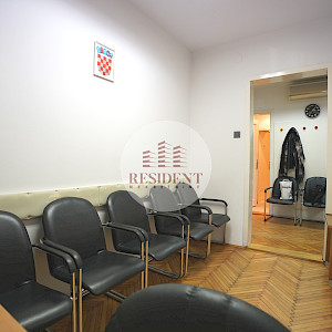 TREŠNJEVKA 3soban stan / ured 52 m2, 1. kat, top lokacija, loggia, spremište, BEZ PROVIZIJE