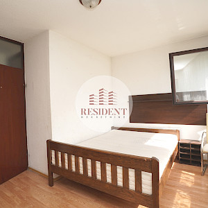 ŠPANSKO Ugodan 3soban stan 62 m2, 2. kat, top lokacija, balkon, spremište, BEZ PROVIZIJE
