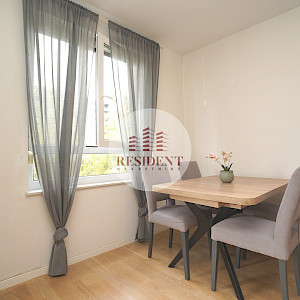 ŠPANSKO Moderan 2soban stan 49 m2 + GPM, novogradnja, 1. kat, top lokacija, balkon, spremište, BEZ PROVIZIJE